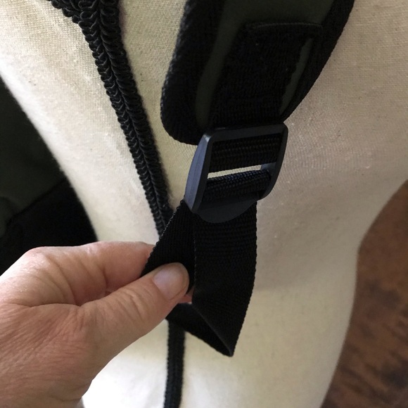 NWOT Backpack Style - Picture 7 of 9